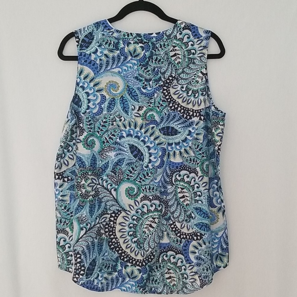 NWT!  Van Heusen, size L - Picture 5 of 5